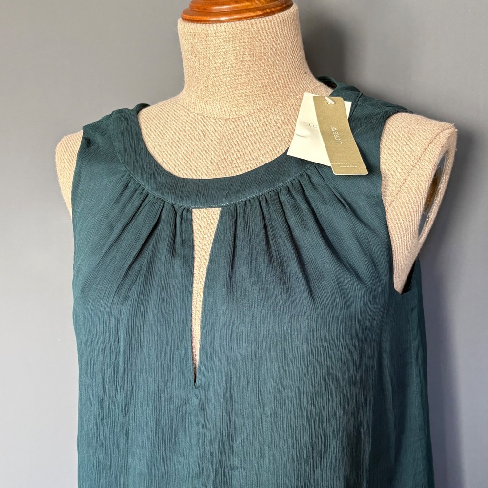 New with Tags - J Crew 100% Silk Keyhole Top Petite |‎ Size 2P | Teal Sleeveless